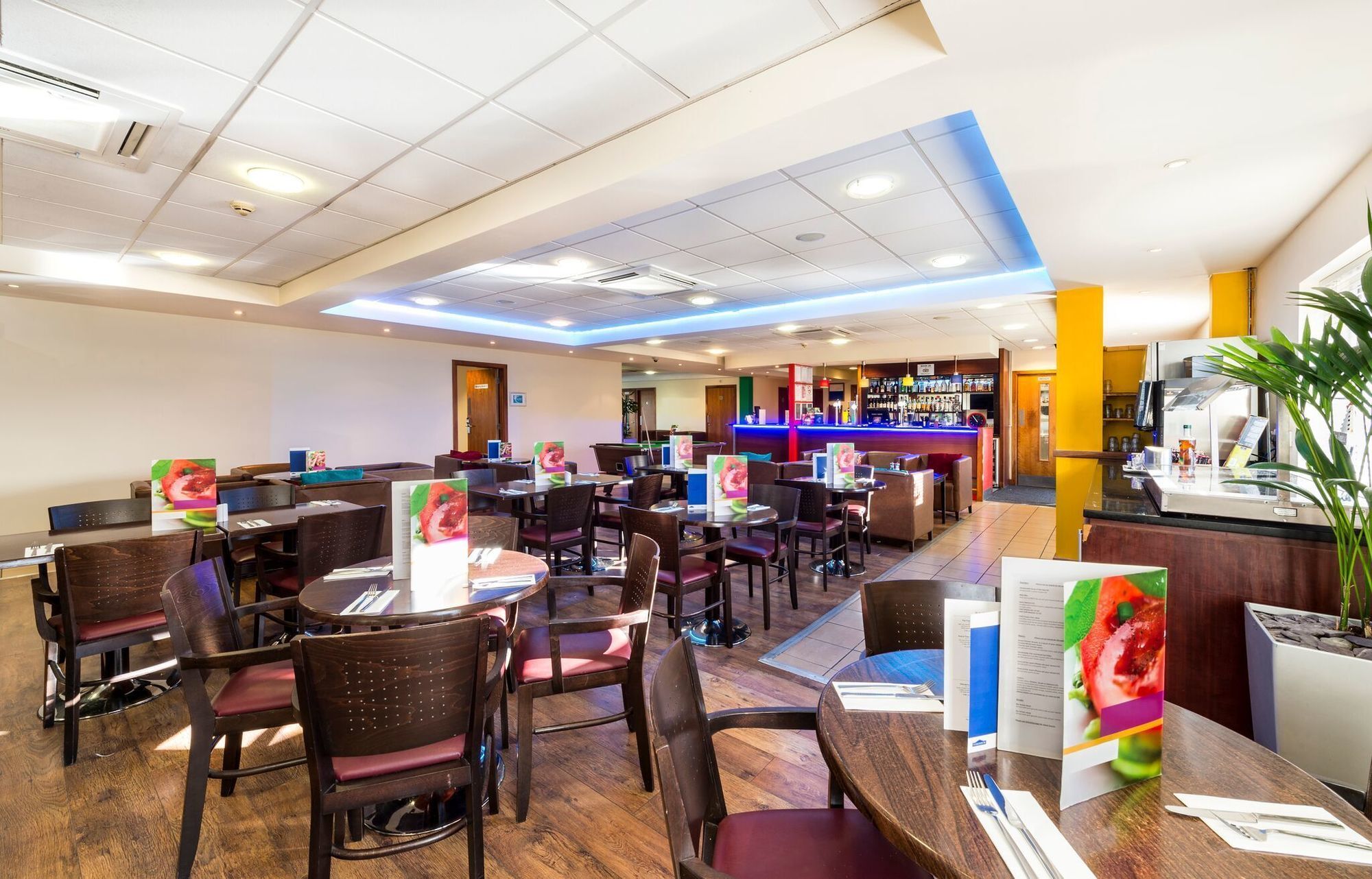Doncaster International Hotel By Roomsbooked Экстерьер фото